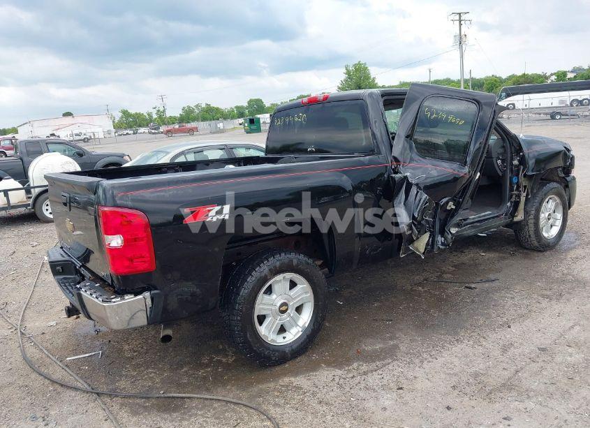 Photo 4 of 2009 Chevrolet Silverado 1500 LT (VIN 1GCEK29JX9Z297682)