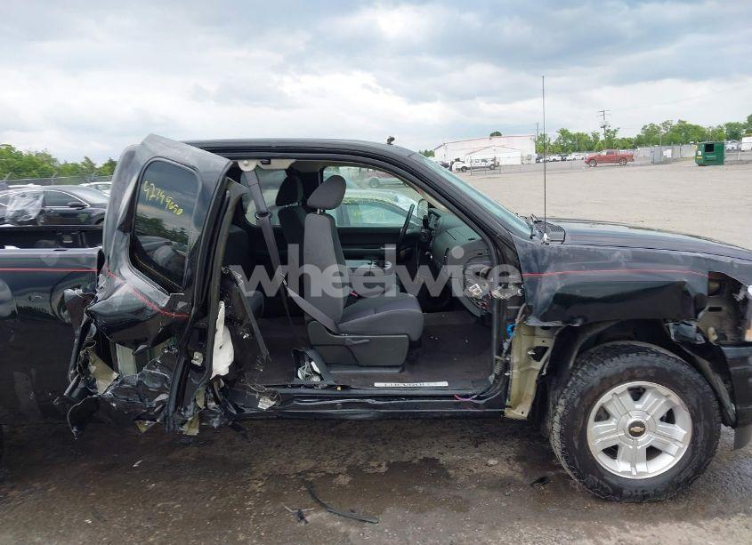 Photo 6 of 2009 Chevrolet Silverado 1500 LT (VIN 1GCEK29JX9Z297682)