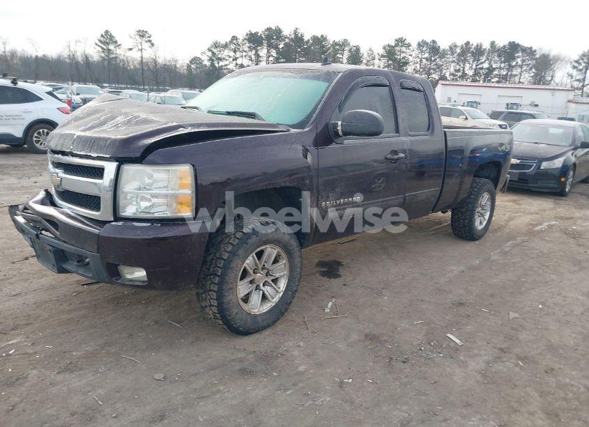 Photo 2 of 2009 Chevrolet Silverado 1500 LTZ (VIN 1GCEK39J09Z200009)