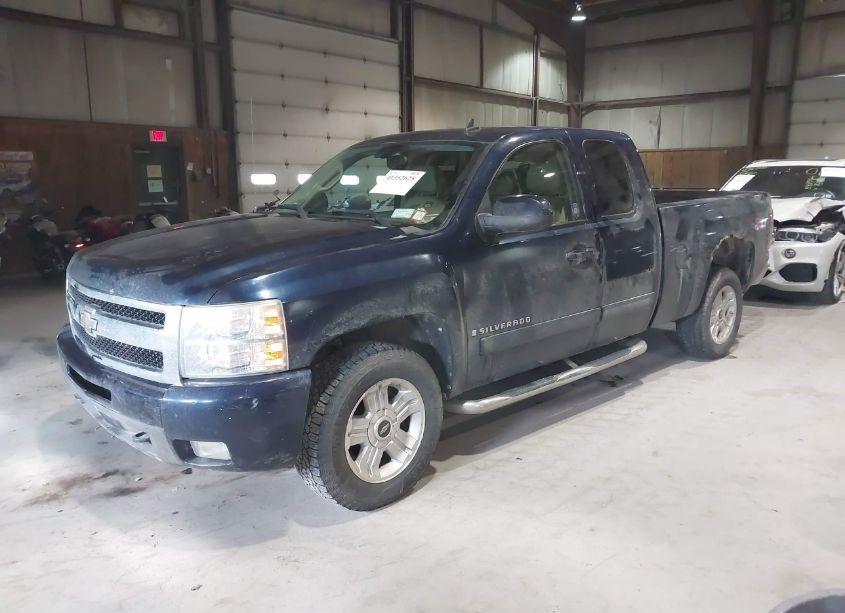 Photo 2 of 2009 Chevrolet Silverado 1500 LTZ (VIN 1GCEK39J19Z274622)