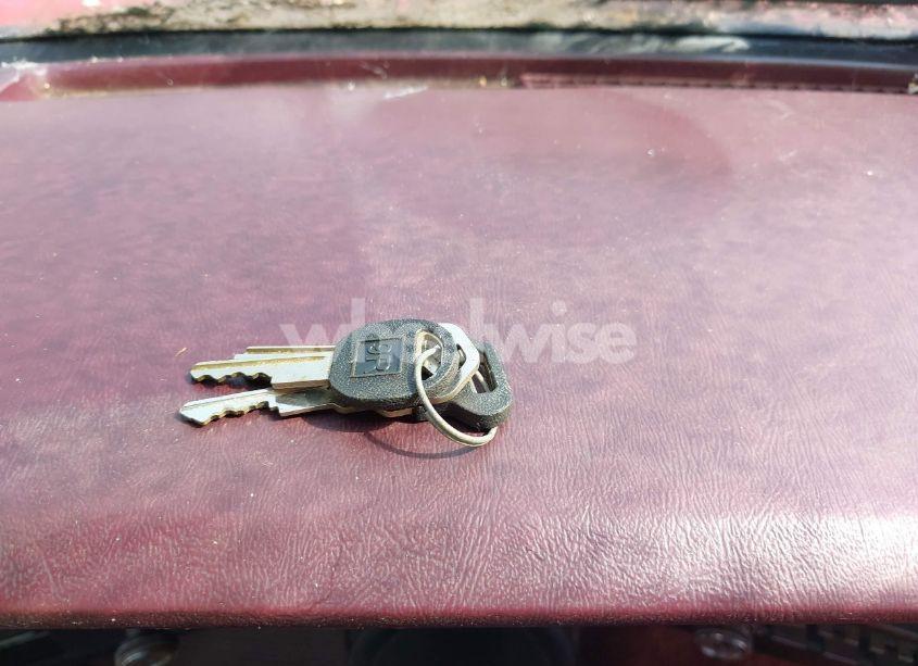 Photo 11 of 1987 Chevrolet R10 (VIN 1GCER14K4HJ122928)