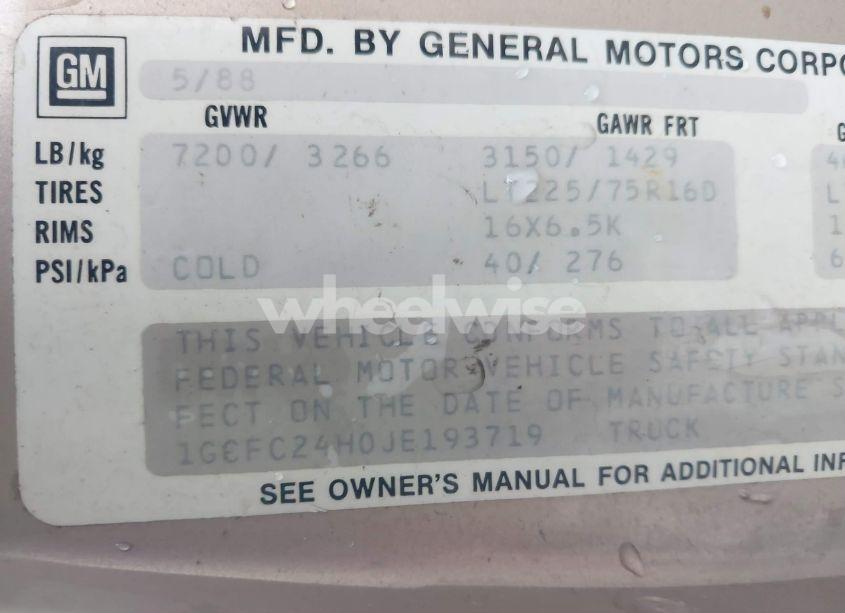 Photo 9 of 1988 Chevrolet Gmt-400 C2500 (VIN 1GCFC24H0JE193719)