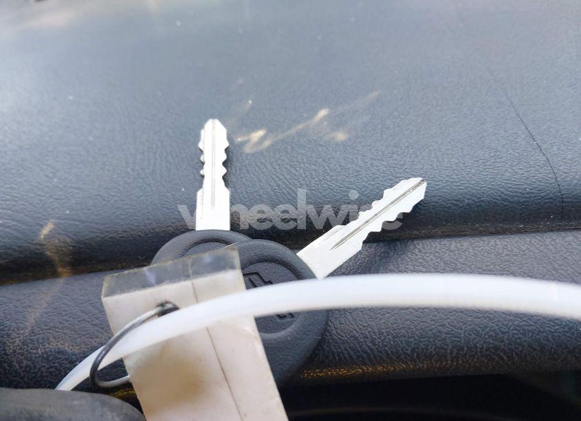 Photo 11 of 2000 Chevrolet Silverado 2500 (VIN 1GCFC24T3YE238070)