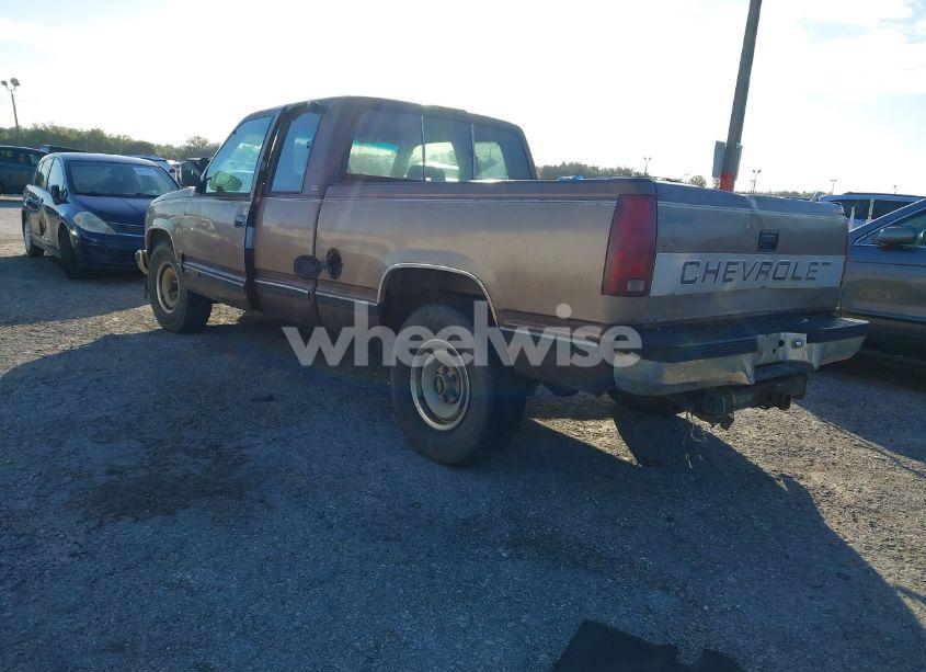 Photo 3 of 1994 Chevrolet Gmt-400 C2500 (VIN 1GCFC29K2RE153688)