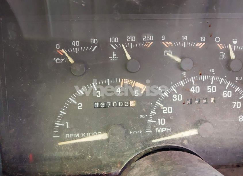 Photo 7 of 1994 Chevrolet Gmt-400 C2500 (VIN 1GCFC29K2RE153688)