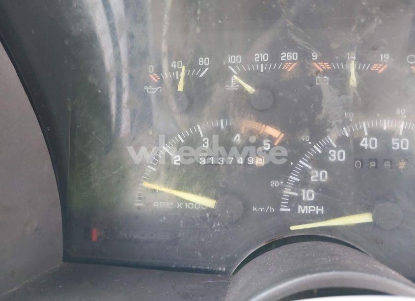 Photo 7 of 1994 Chevrolet Gmt-400 C2500 (VIN 1GCFC29K5RE279978)