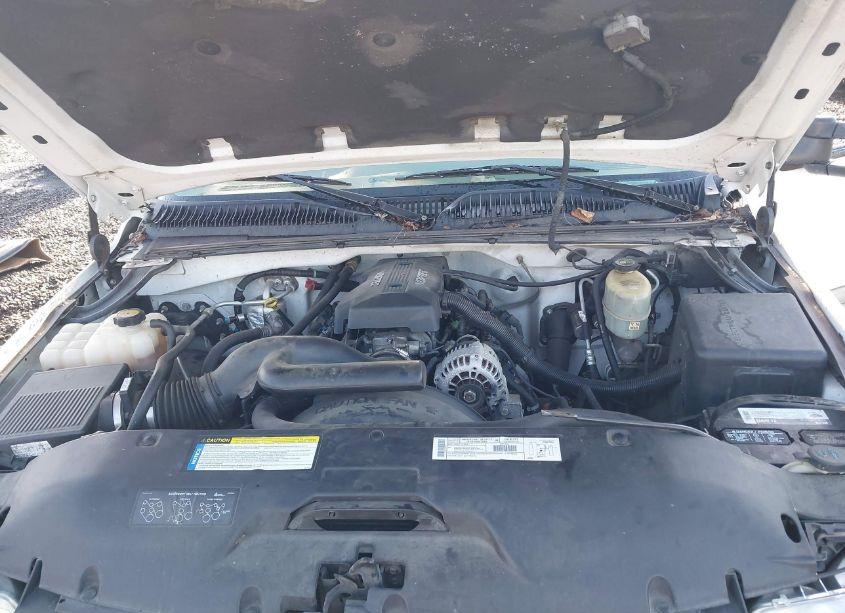 Photo 10 of 1999 Chevrolet Silverado 2500 LS (VIN 1GCFC29U6XZ118031)