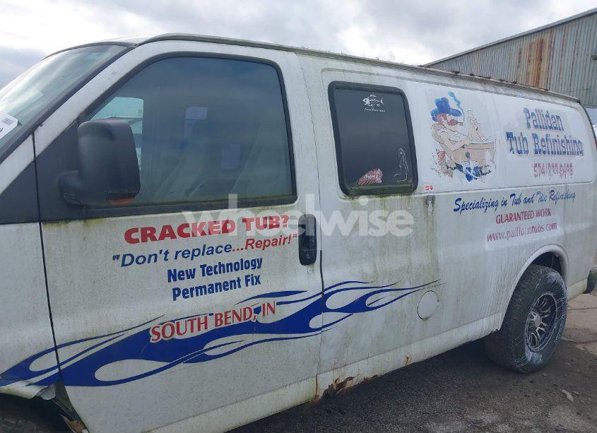 Photo 6 of 2005 Chevrolet Express (VIN 1GCFG15T551187204)