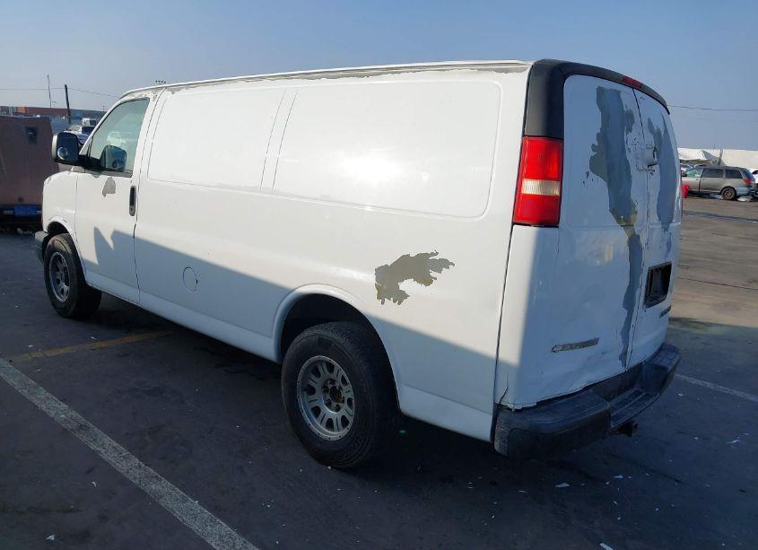 Photo 3 of 2006 Chevrolet Express WORK VAN (VIN 1GCFG15T861107637)