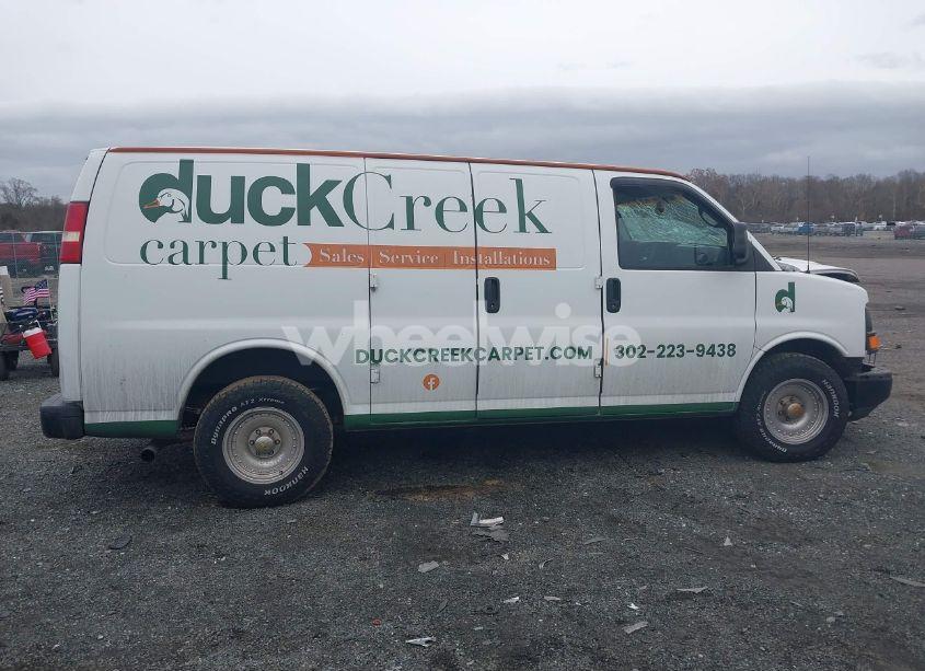 Photo 13 of 2004 Chevrolet Express (VIN 1GCFG15T941137436)