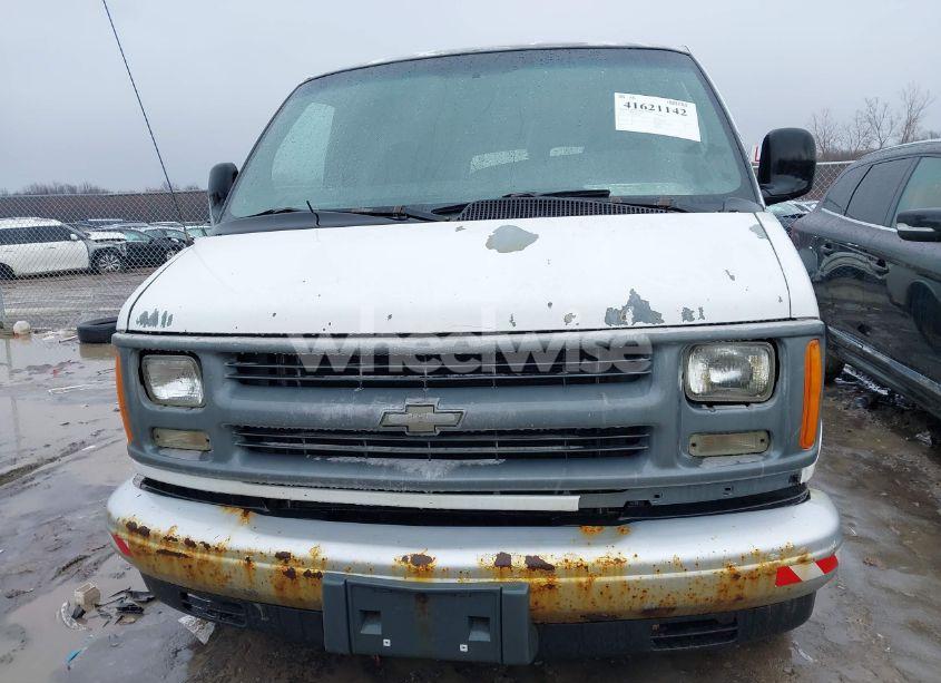 Photo 12 of 2002 Chevrolet Express (VIN 1GCFG15W721130363)