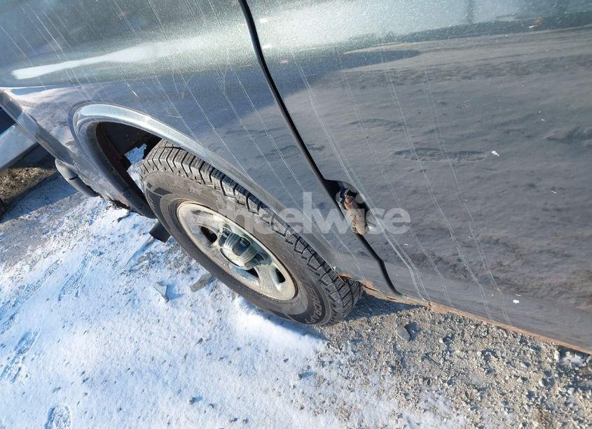 Photo 6 of 2004 Chevrolet Express (VIN 1GCFG15X041126375)