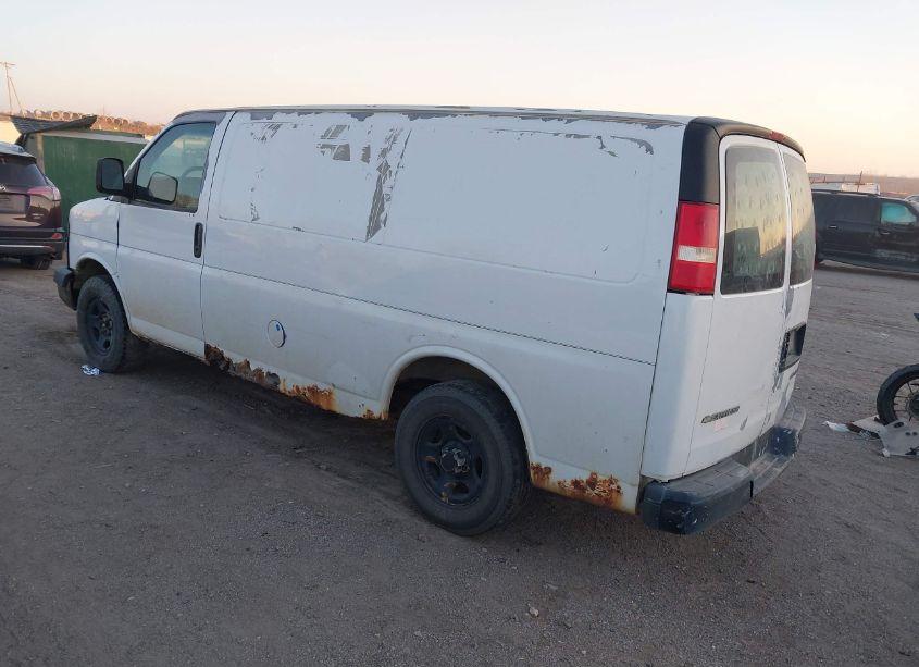 Photo 3 of 2006 Chevrolet Express WORK VAN (VIN 1GCFG15X061199118)