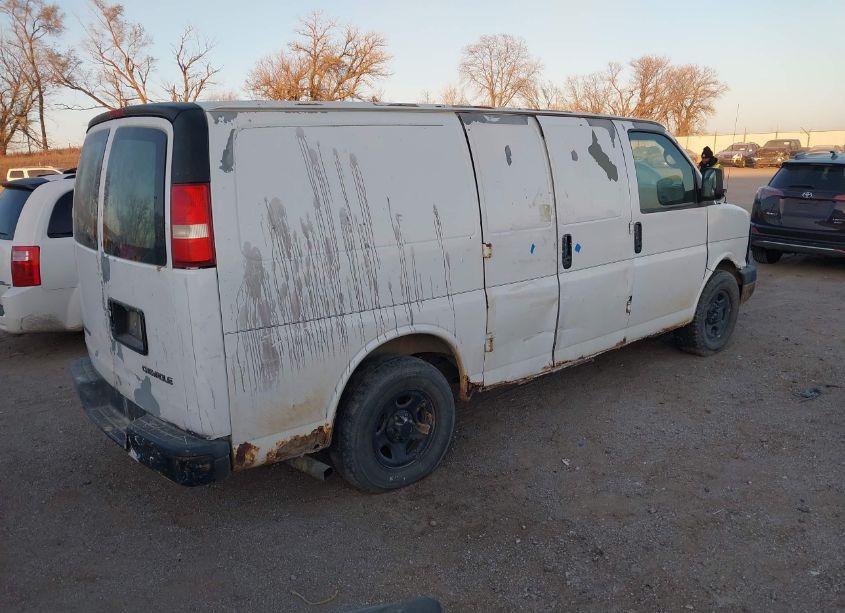 Photo 4 of 2006 Chevrolet Express WORK VAN (VIN 1GCFG15X061199118)