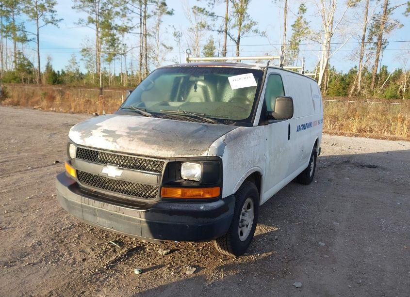 Photo 2 of 2008 Chevrolet Express WORK VAN (VIN 1GCFG15X081122879)
