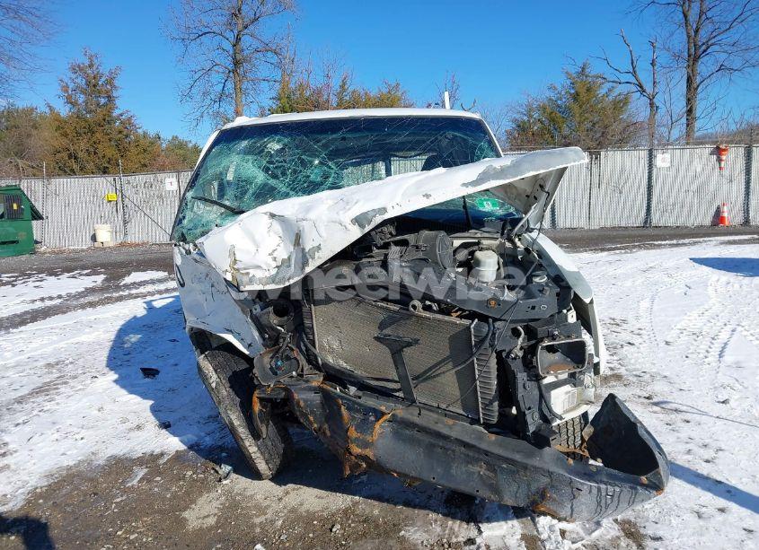 Photo 6 of 2009 Chevrolet Express 1500 WORK VAN (VIN 1GCFG15X091129140)