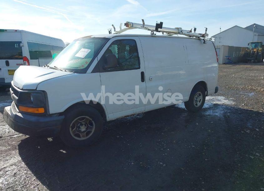 Photo 2 of 2008 Chevrolet Express WORK VAN (VIN 1GCFG15X181214549)