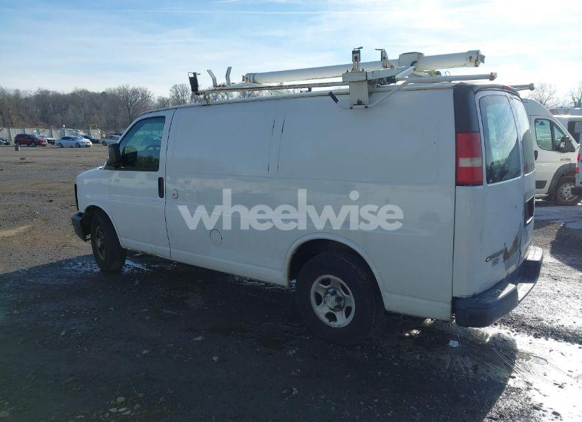 Photo 3 of 2008 Chevrolet Express WORK VAN (VIN 1GCFG15X181214549)