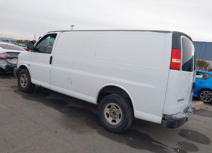 Photo 3 of 2006 Chevrolet Express WORK VAN (VIN 1GCFG15X261204531)