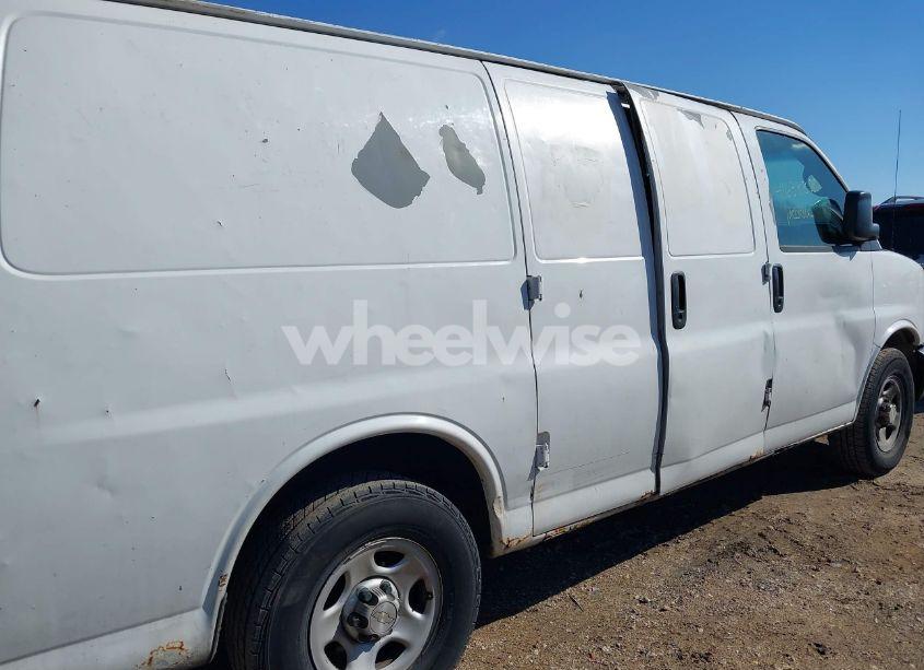 Photo 13 of 2007 Chevrolet Express WORK VAN (VIN 1GCFG15X371137620)