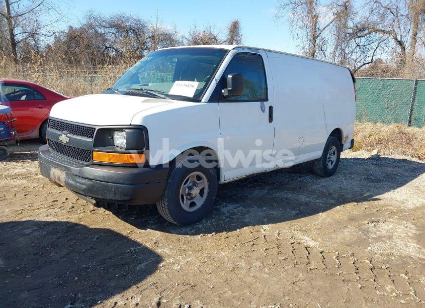 Photo 2 of 2007 Chevrolet Express WORK VAN (VIN 1GCFG15X371137620)