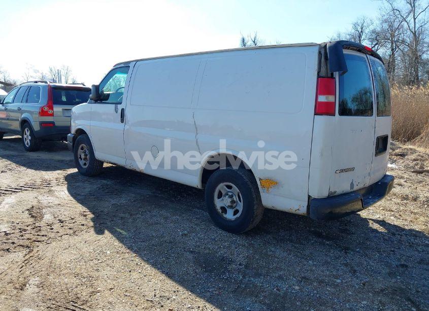 Photo 3 of 2007 Chevrolet Express WORK VAN (VIN 1GCFG15X371137620)