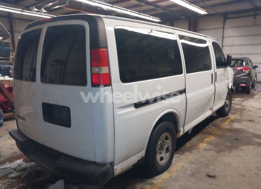 Photo 4 of 2007 Chevrolet Express WORK VAN (VIN 1GCFG15X371229181)