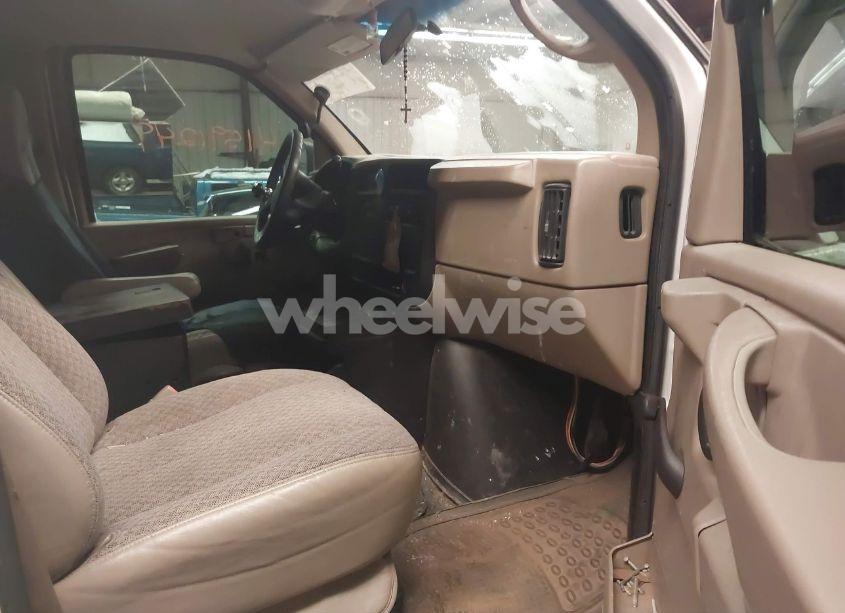 Photo 5 of 2007 Chevrolet Express WORK VAN (VIN 1GCFG15X371229181)