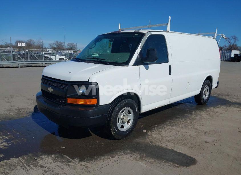 Photo 2 of 2008 Chevrolet Express WORK VAN (VIN 1GCFG15X381153012)