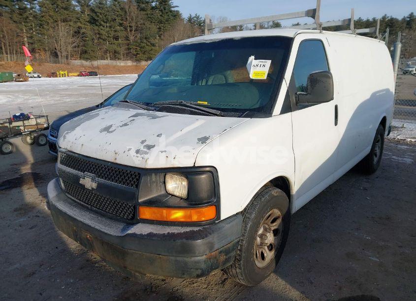 Photo 2 of 2009 Chevrolet Express 1500 WORK VAN (VIN 1GCFG15X391119234)