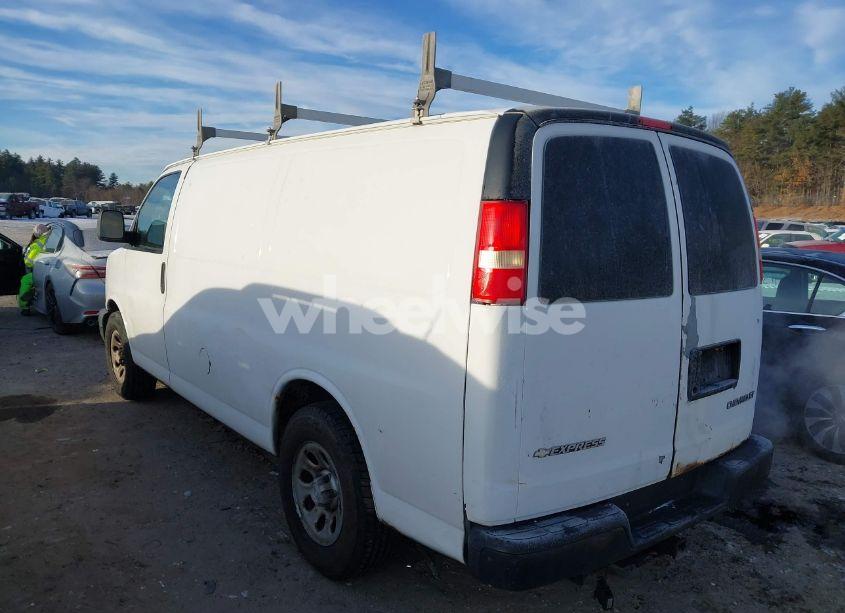 Photo 3 of 2009 Chevrolet Express 1500 WORK VAN (VIN 1GCFG15X391119234)