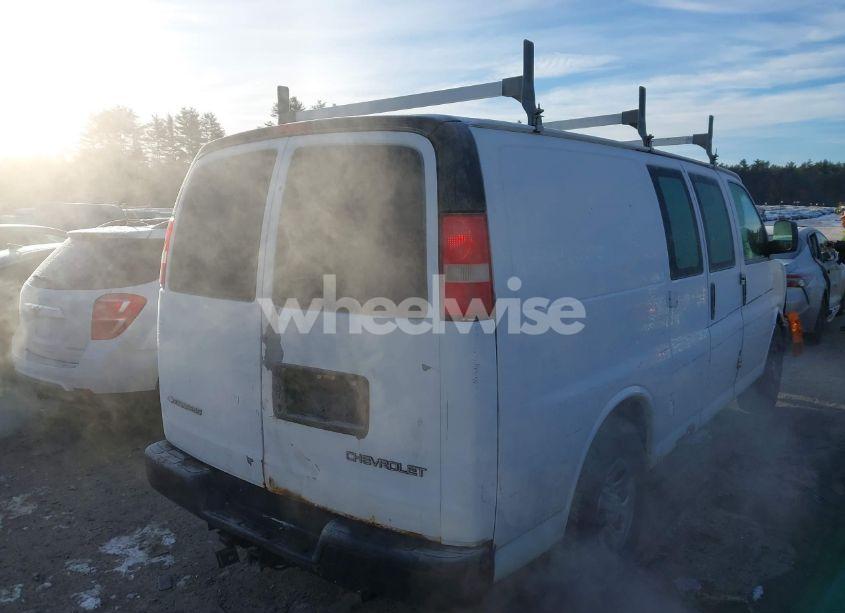 Photo 4 of 2009 Chevrolet Express 1500 WORK VAN (VIN 1GCFG15X391119234)