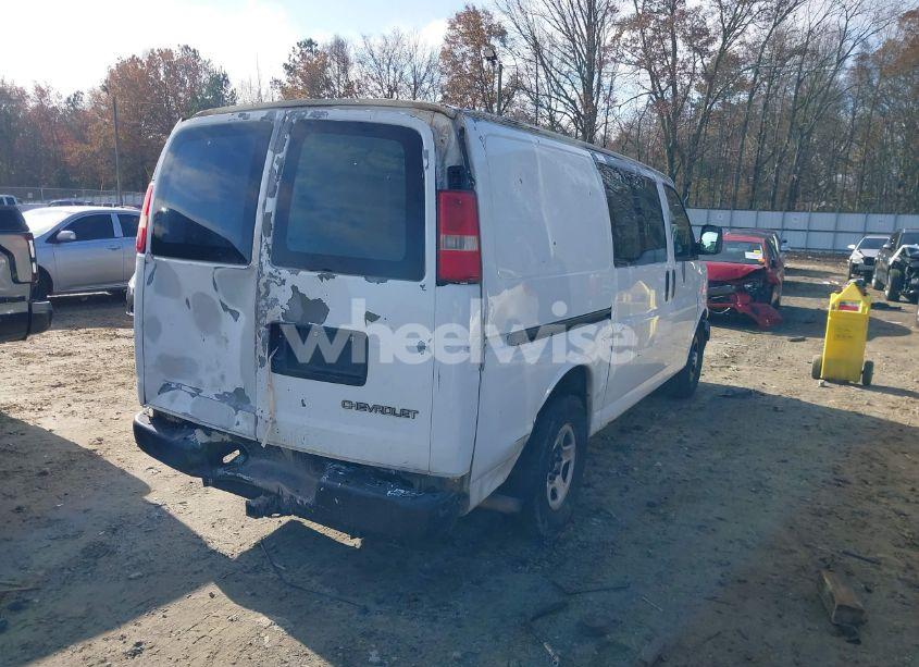 Photo 6 of 2006 Chevrolet Express WORK VAN (VIN 1GCFG15X561239290)