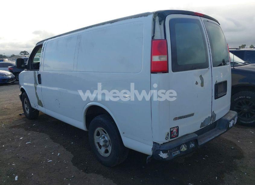 Photo 3 of 2007 Chevrolet Express WORK VAN (VIN 1GCFG15X571149672)