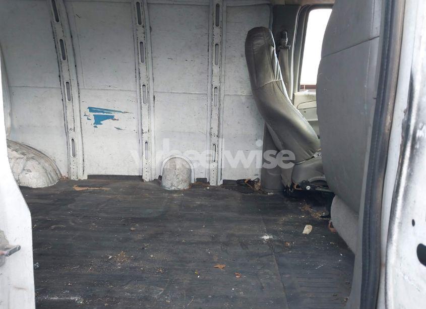 Photo 8 of 2007 Chevrolet Express WORK VAN (VIN 1GCFG15X571149672)