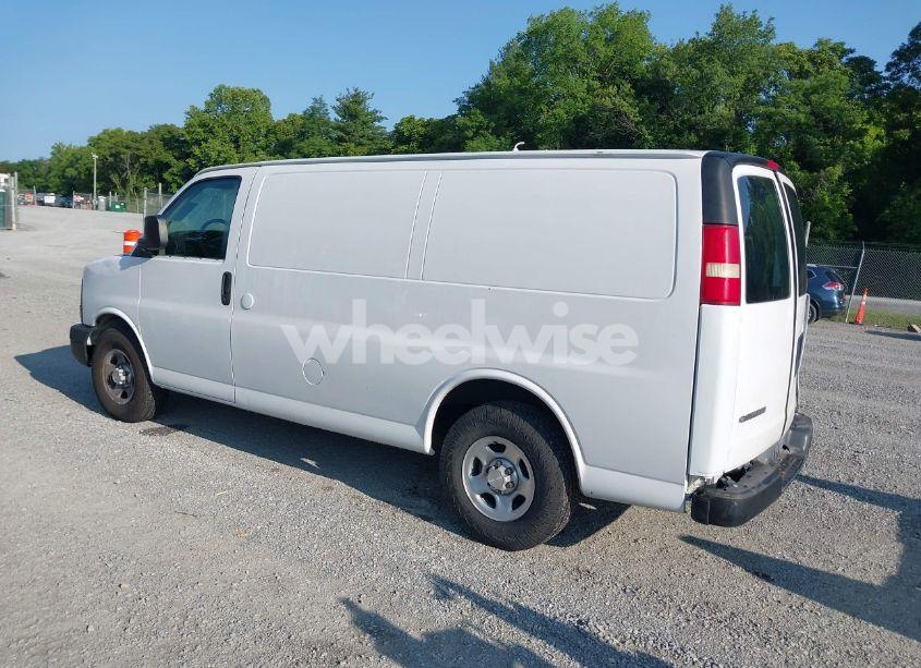 Photo 3 of 2007 Chevrolet Express WORK VAN (VIN 1GCFG15X571217145)
