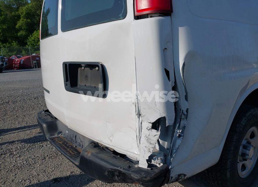 Photo 6 of 2007 Chevrolet Express WORK VAN (VIN 1GCFG15X571217145)