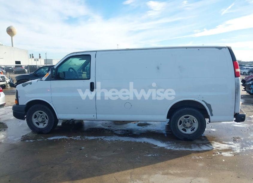 Photo 14 of 2007 Chevrolet Express WORK VAN (VIN 1GCFG15X671167128)