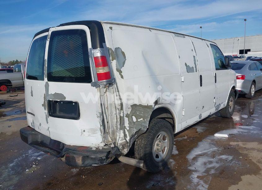 Photo 4 of 2007 Chevrolet Express WORK VAN (VIN 1GCFG15X671167128)