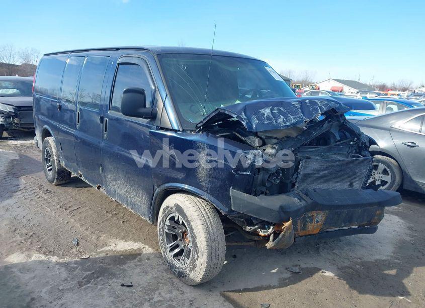 2007 Chevrolet Express WORK VAN (VIN 1GCFG15X671170529) main photo
