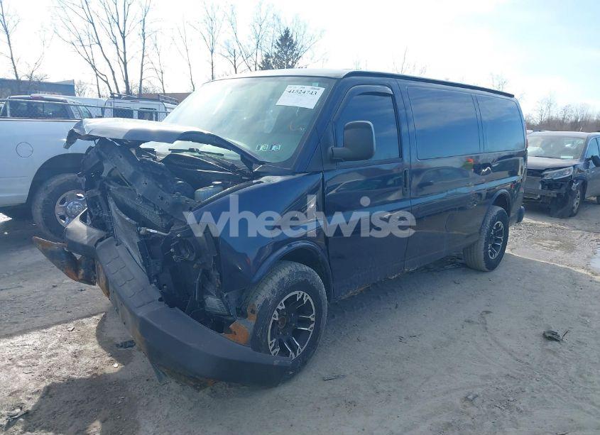 Photo 2 of 2007 Chevrolet Express WORK VAN (VIN 1GCFG15X671170529)