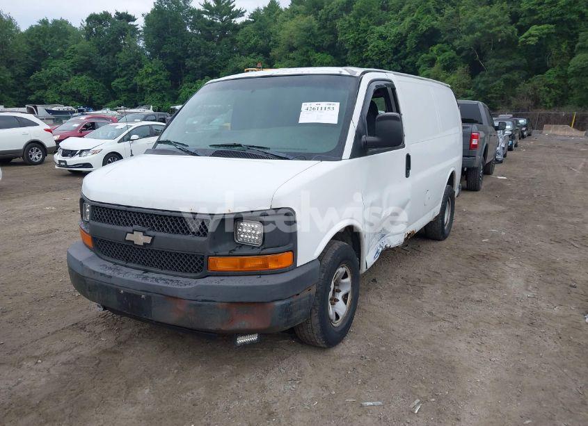 Photo 2 of 2007 Chevrolet Express WORK VAN (VIN 1GCFG15X771238207)