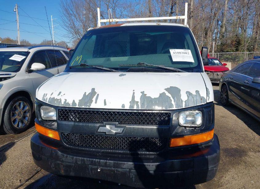 Photo 12 of 2003 Chevrolet Express (VIN 1GCFG15X831130608)