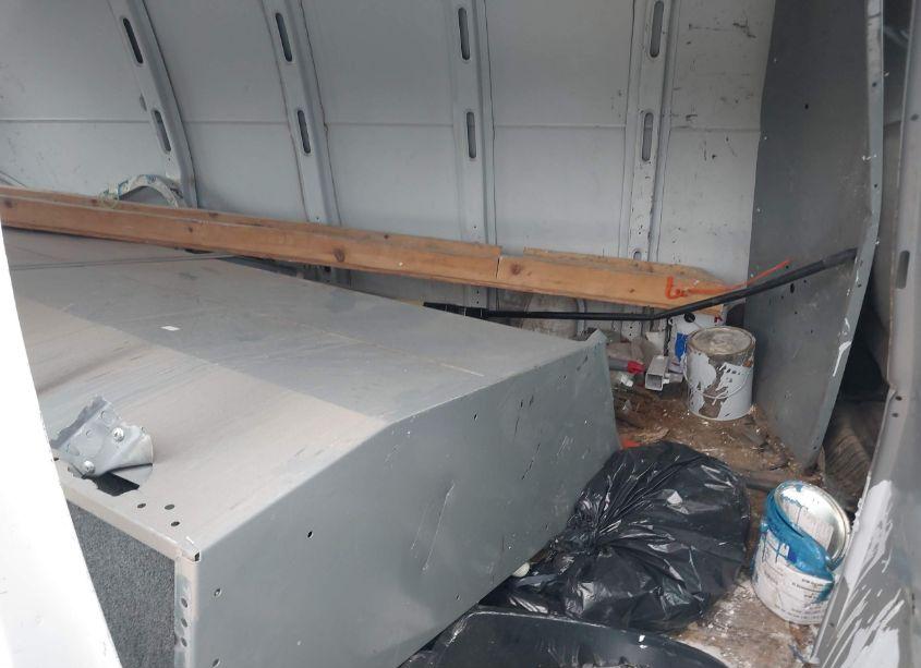 Photo 8 of 2004 Chevrolet Express (VIN 1GCFG15X841129525)