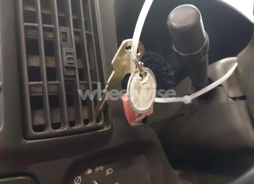 Photo 11 of 2006 Chevrolet Express WORK VAN (VIN 1GCFG15X861218563)