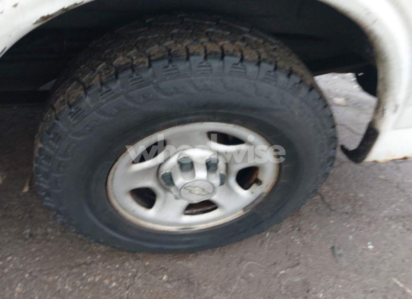 Photo 12 of 2007 Chevrolet Express WORK VAN (VIN 1GCFG15X871141937)