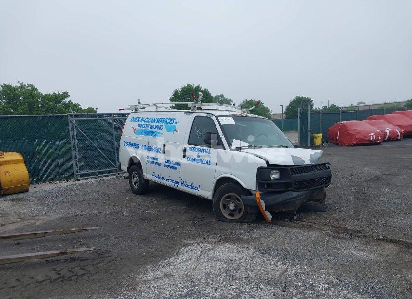 2007 Chevrolet Express WORK VAN (VIN 1GCFG15X971163915) main photo