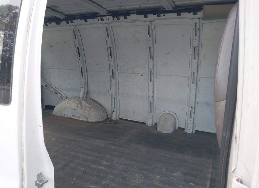 Photo 8 of 2008 Chevrolet Express WORK VAN (VIN 1GCFG15X981169795)