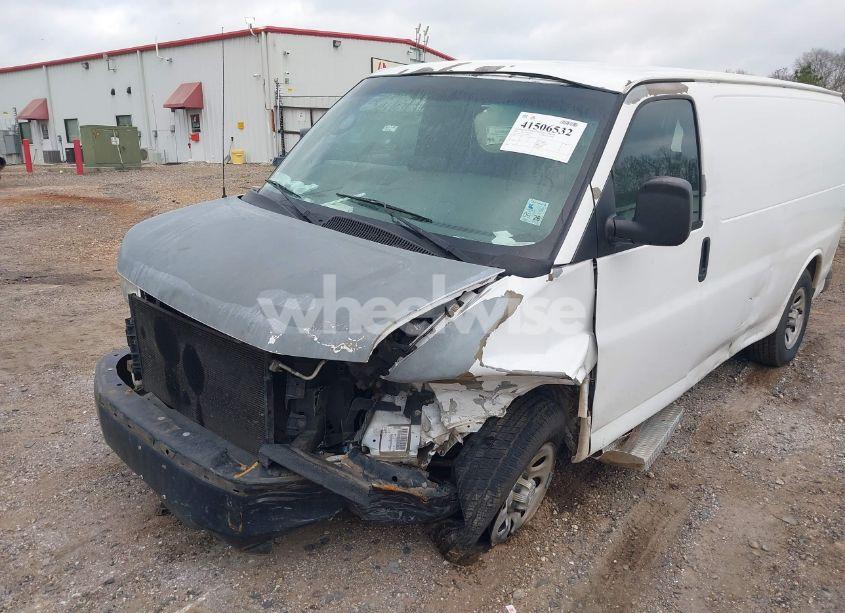 Photo 6 of 2009 Chevrolet Express 1500 WORK VAN (VIN 1GCFG15X991137849)