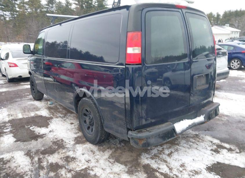 Photo 3 of 2009 Chevrolet Express 1500 WORK VAN (VIN 1GCFG15X991147555)